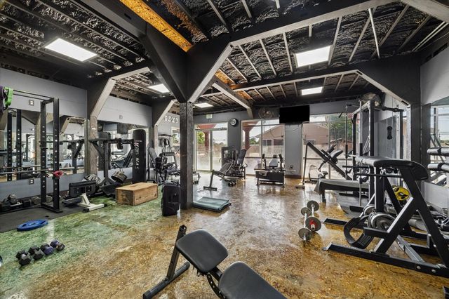 9944 E Hardy Road, Houston, TX 77093