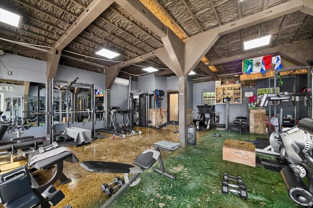 9944 E Hardy Road, Houston, TX 77093