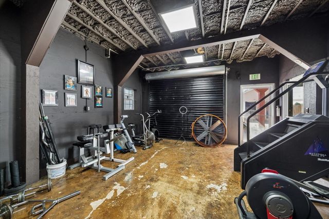 9944 E Hardy Road, Houston, TX 77093