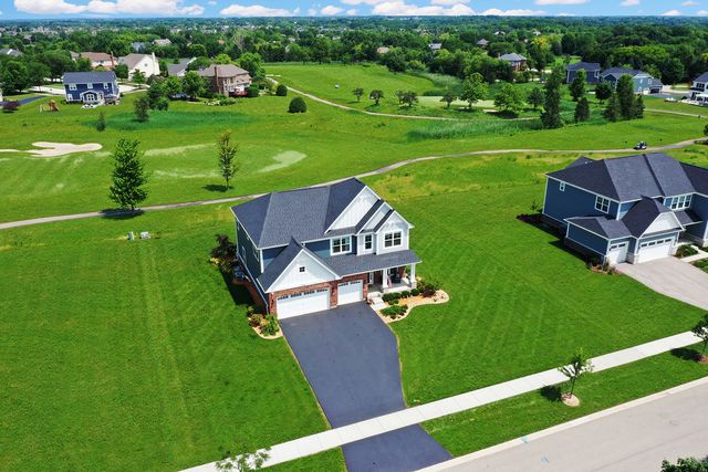 10 Crystal Downs Drive, Hawthorn Woods, IL 60047