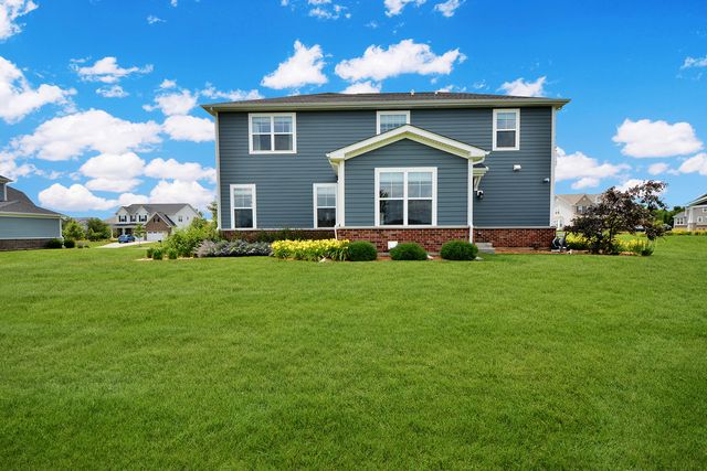 10 Crystal Downs Drive, Hawthorn Woods, IL 60047