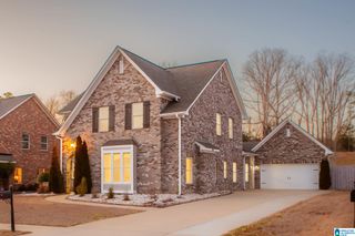 133 KEENELAND GREEN, Pelham, AL 35124