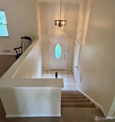 7 Cortland Drive, Franklin Twsp, NJ 08873