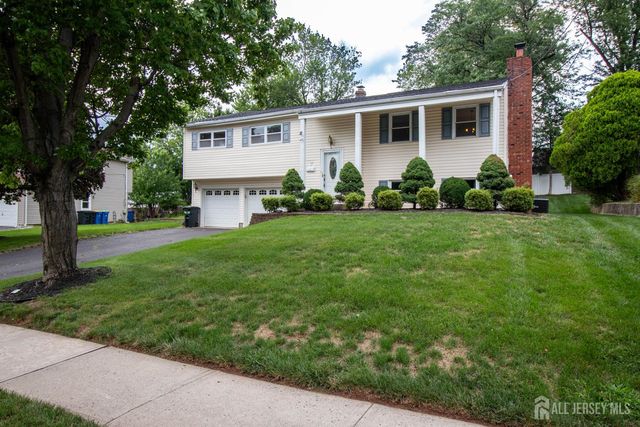 7 Cortland Drive, Franklin Twsp, NJ 08873