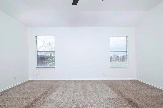 116 Holland ST NE, Hutto, TX 78634