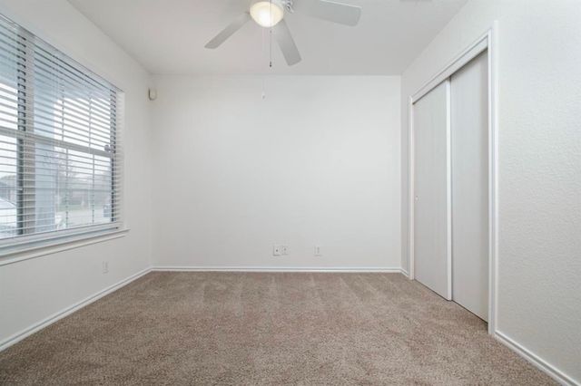 116 Holland ST NE, Hutto, TX 78634