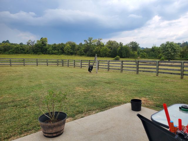 2624 Valley Ln, Lewisburg, TN 37091