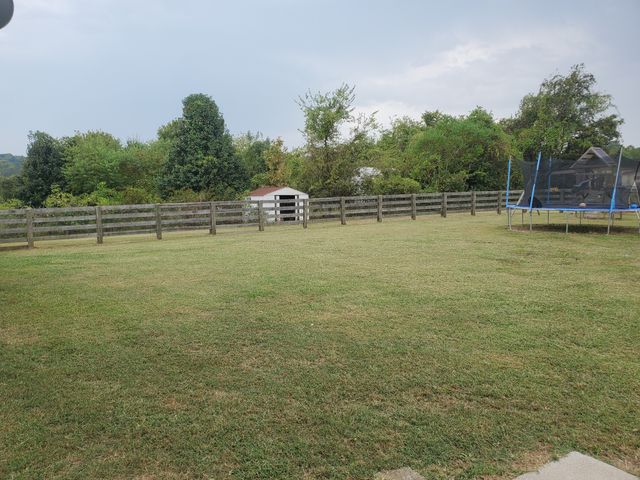 2624 Valley Ln, Lewisburg, TN 37091