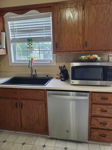 2624 Valley Ln, Lewisburg, TN 37091