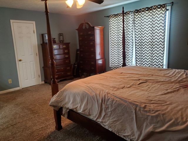 2624 Valley Ln, Lewisburg, TN 37091