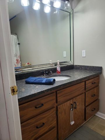 2624 Valley Ln, Lewisburg, TN 37091