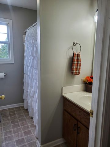 2624 Valley Ln, Lewisburg, TN 37091