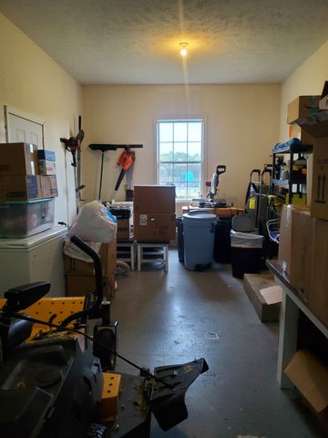 2624 Valley Ln, Lewisburg, TN 37091