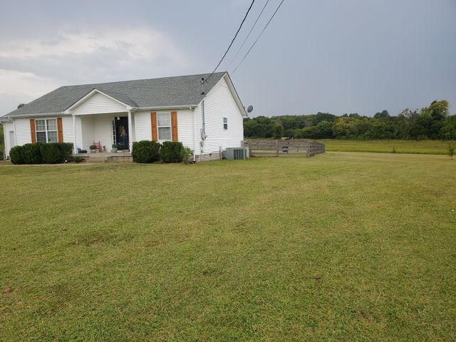 2624 Valley Ln, Lewisburg, TN 37091