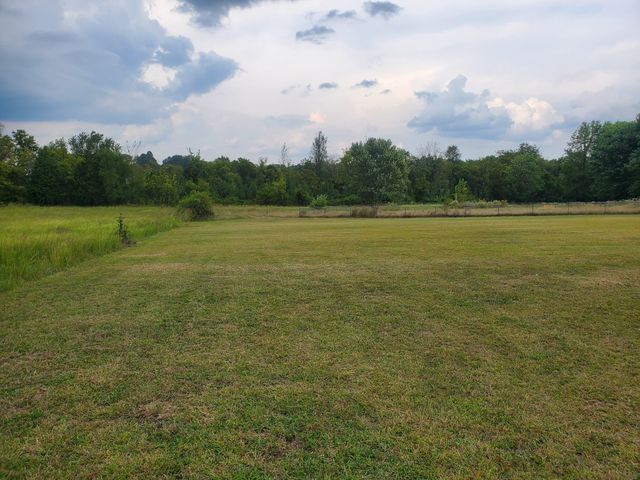 2624 Valley Ln, Lewisburg, TN 37091