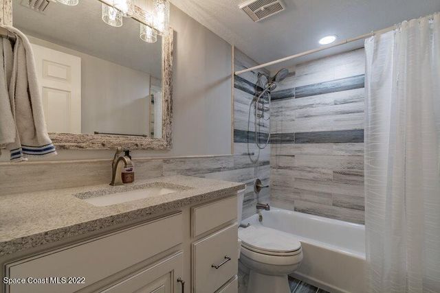 85 S Atlantic Avenue 302, Cocoa Beach, FL 32931