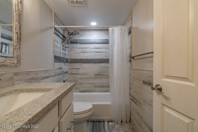 85 S Atlantic Avenue 302, Cocoa Beach, FL 32931