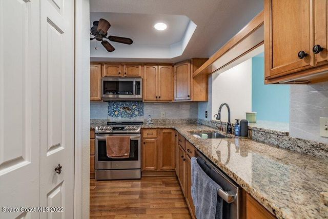 85 S Atlantic Avenue 302, Cocoa Beach, FL 32931