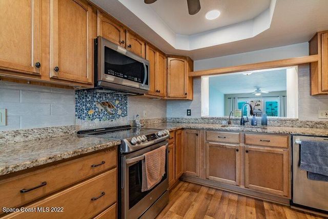 85 S Atlantic Avenue 302, Cocoa Beach, FL 32931