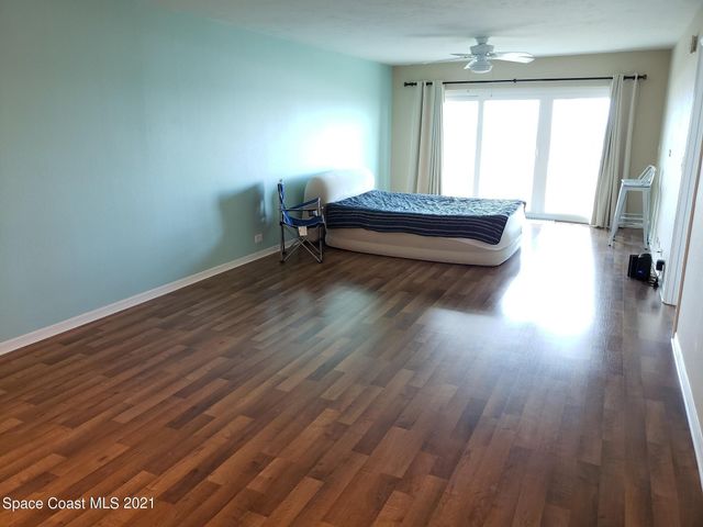 85 S Atlantic Avenue 302, Cocoa Beach, FL 32931