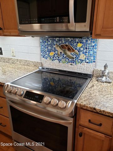 85 S Atlantic Avenue 302, Cocoa Beach, FL 32931