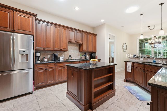 4 Southington Cir, Bluffton, SC 29910