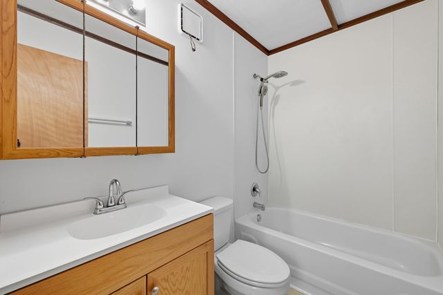 974 SUNDANCE RETREAT LN, New Market, VA 22844