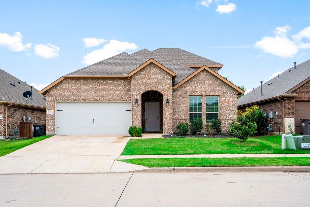 1121 Berry Street, Celina, TX 75009
