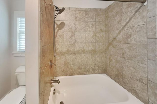 1322 English Street NW, Atlanta, GA 30318
