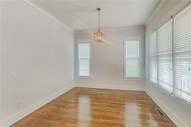 1322 English Street NW, Atlanta, GA 30318
