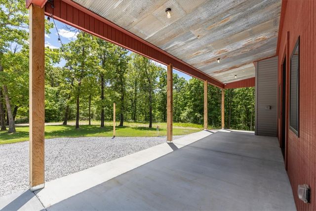 2 Walmer Lane, Bella Vista, AR 72714