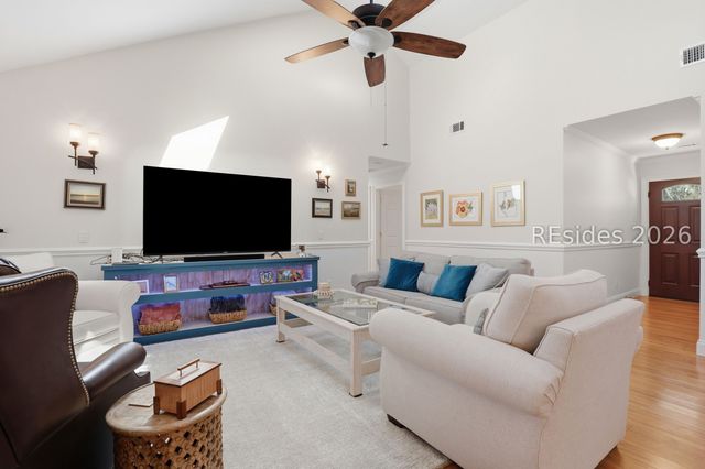 21 River Oaks Dr, Bluffton, SC 29910