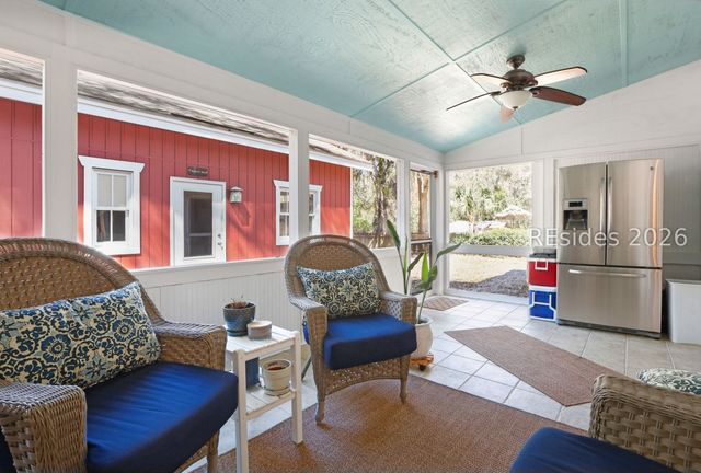 21 River Oaks Dr, Bluffton, SC 29910