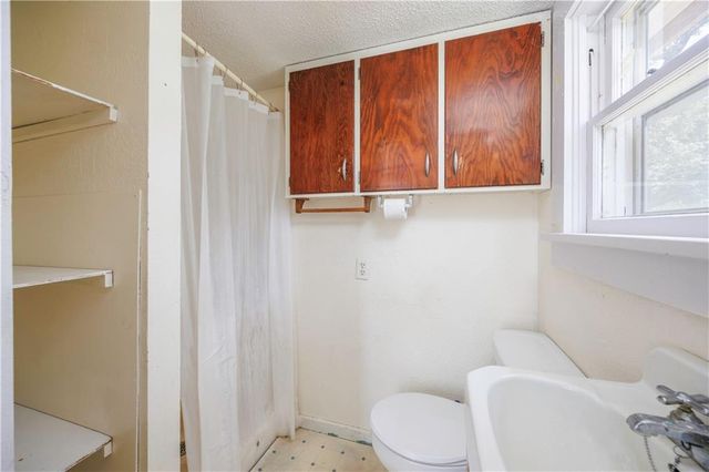 330 N 13th Street, Fredonia, KS 66736