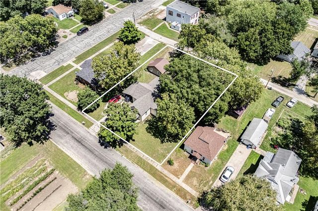 330 N 13th Street, Fredonia, KS 66736