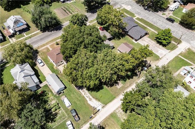 330 N 13th Street, Fredonia, KS 66736