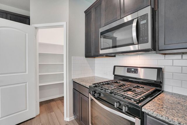 17121 Upland Bent Court, Conroe, TX 77385
