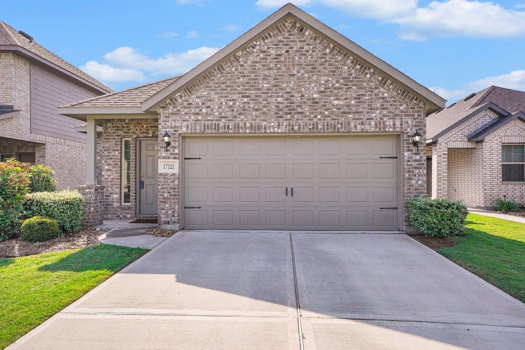 17121 Upland Bent Court, Conroe, TX 77385