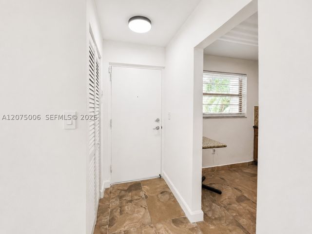 13100 SW 92nd Ave A-212, Miami, FL 33176