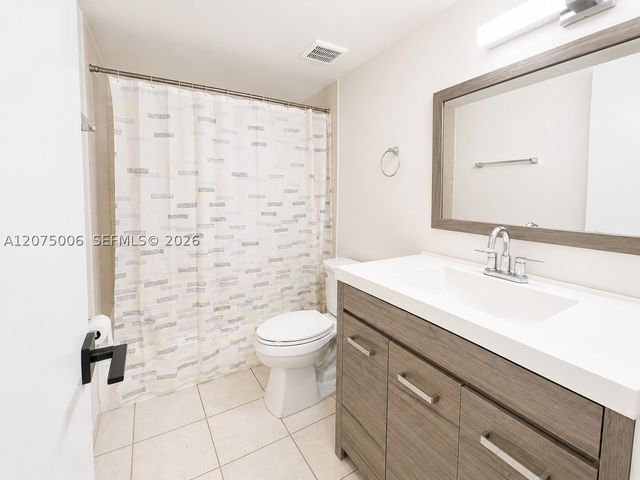 13100 SW 92nd Ave A-212, Miami, FL 33176