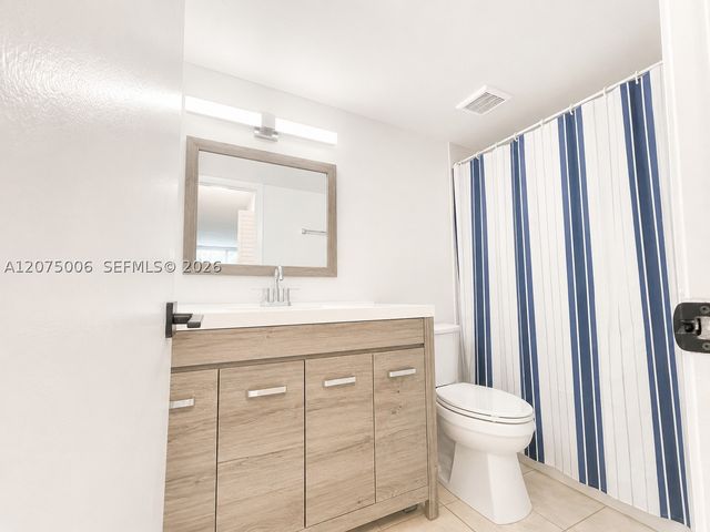 13100 SW 92nd Ave A-212, Miami, FL 33176
