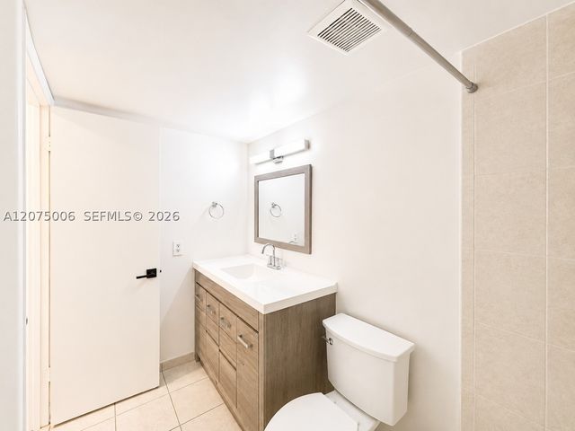 13100 SW 92nd Ave A-212, Miami, FL 33176
