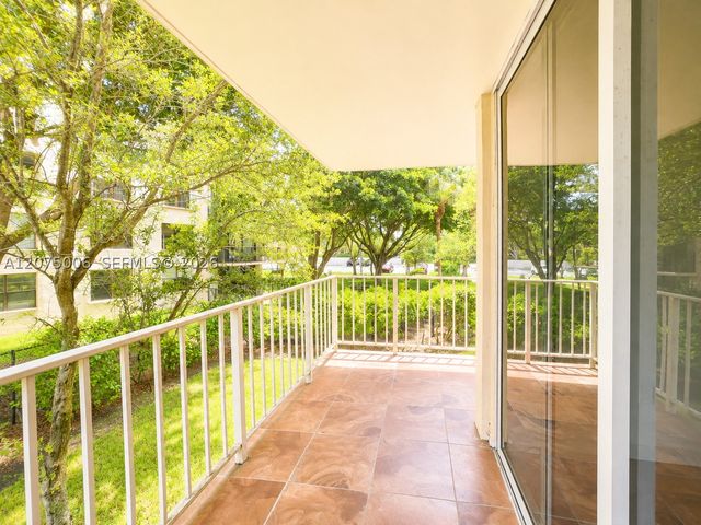 13100 SW 92nd Ave A-212, Miami, FL 33176