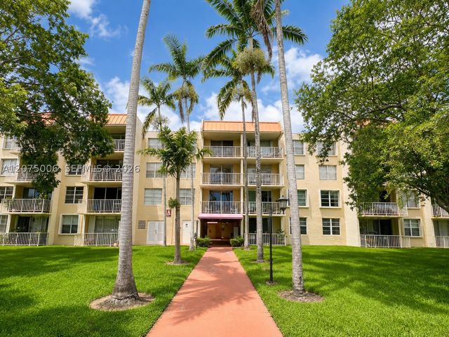 13100 SW 92nd Ave A-212, Miami, FL 33176