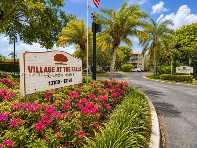 13100 SW 92nd Ave A-212, Miami, FL 33176