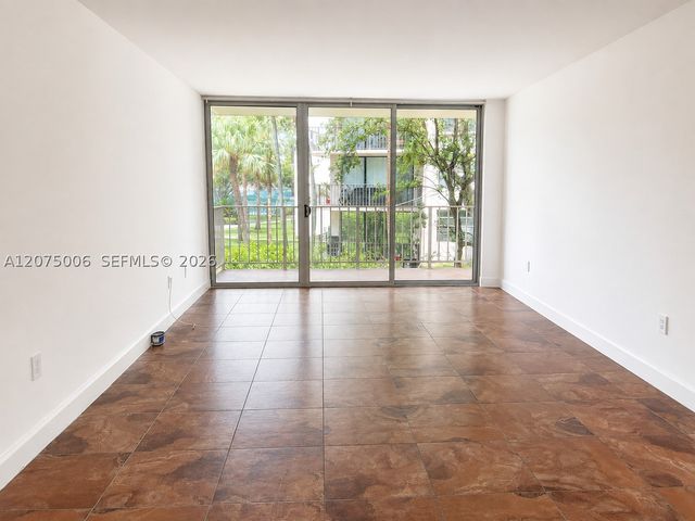 13100 SW 92nd Ave A-212, Miami, FL 33176