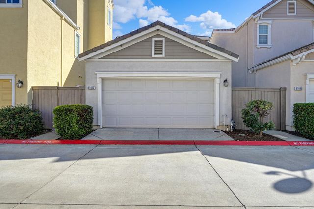 11013 International Dr, Rancho Cordova, CA 95670