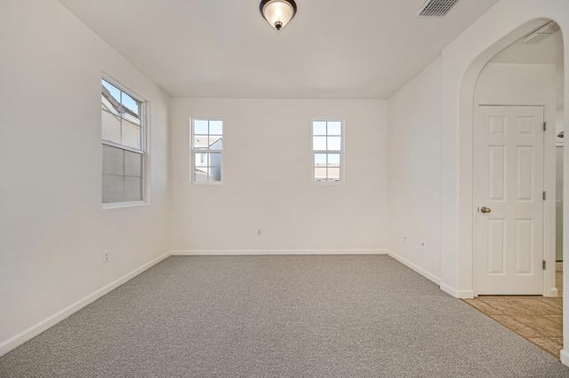 11013 International Dr, Rancho Cordova, CA 95670