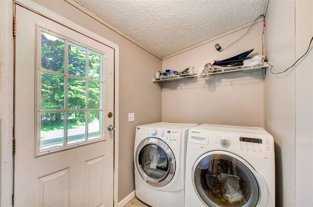 12650 State Road, Leslie, MI 49251