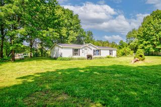 12650 State Road, Leslie, MI 49251